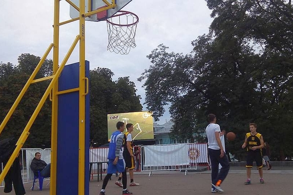 У Києві відбувся соціальний баскетбольний захід для дітей
