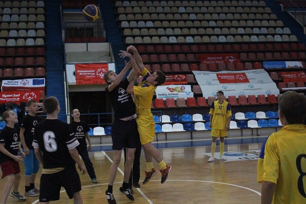 У Миколаєві зіграно баскетбольні матчі спеціальної Олімпіади