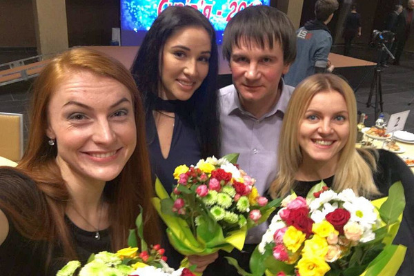 Як вітали найкращу жіночу команду року в Україні: фотогалерея