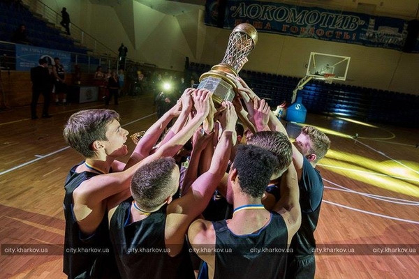 Шкільна баскетбольна ліга Харкова: вихід на новий рівень