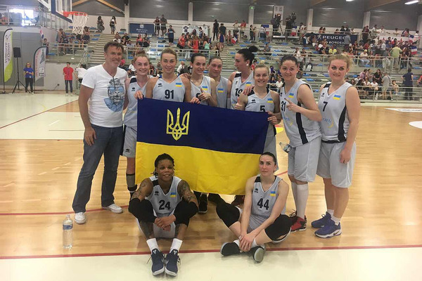 Збірна України обіграла Чорногорію та здобула першу перемогу перед Євробаскетом-2017