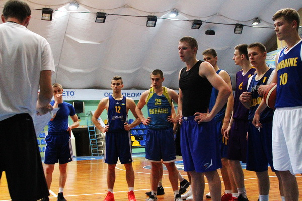 Молодіжна збірна України розпочала підготовку до чемпіонату Європи