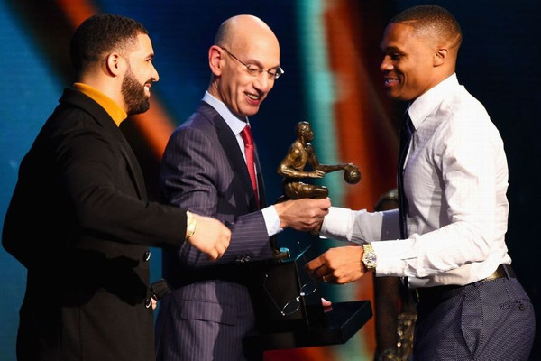НБА назвала MVP останнього сезону: відео