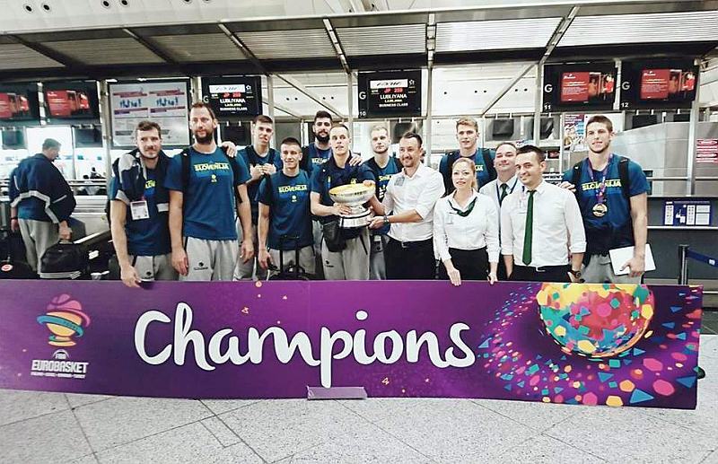 ЄвроБаскет-2017: як Словенія зустрічала чемпіонів
