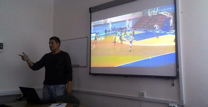У Миколаєві відбувся семінар з правил баскетболу