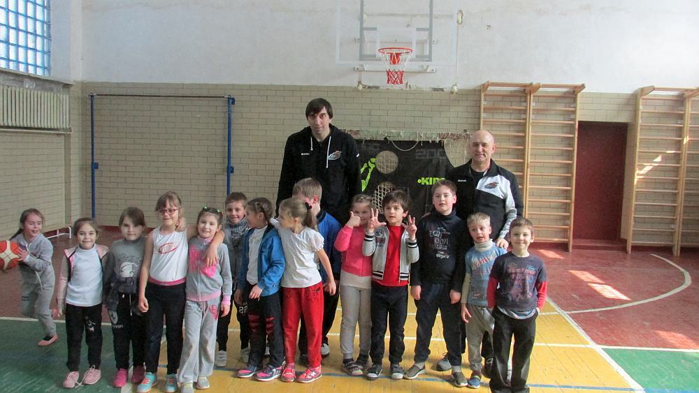 Київ-Баскет провів майстер-клас у столичній школі