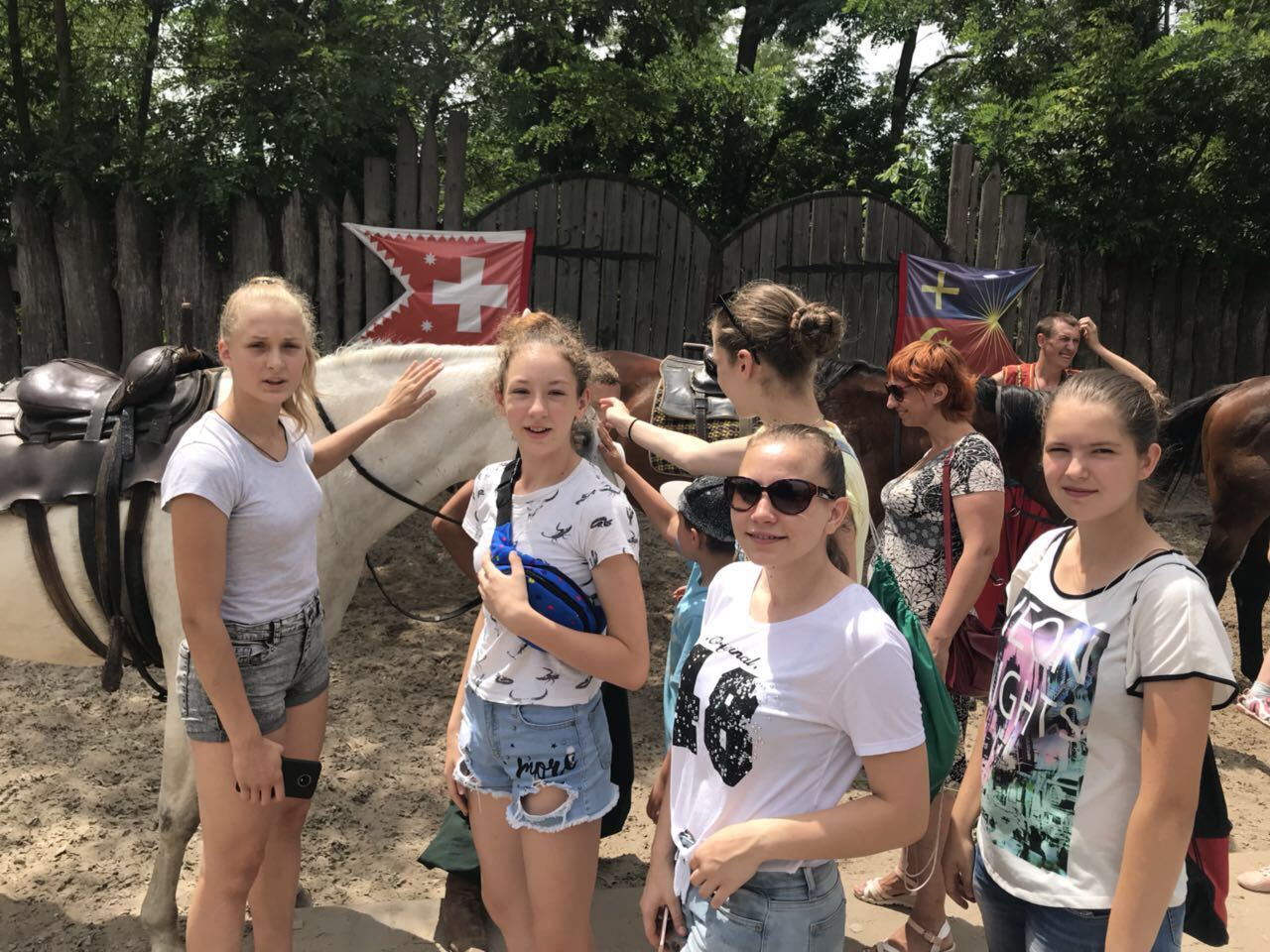 Збірна України U-14 відвідала у Запоріжжі Кінний театр