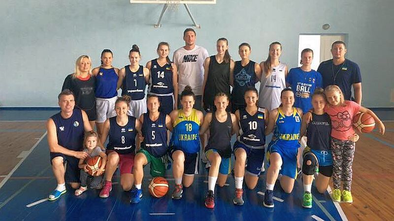Уславлений український баскетболіст провів майстер-клас для збірної
