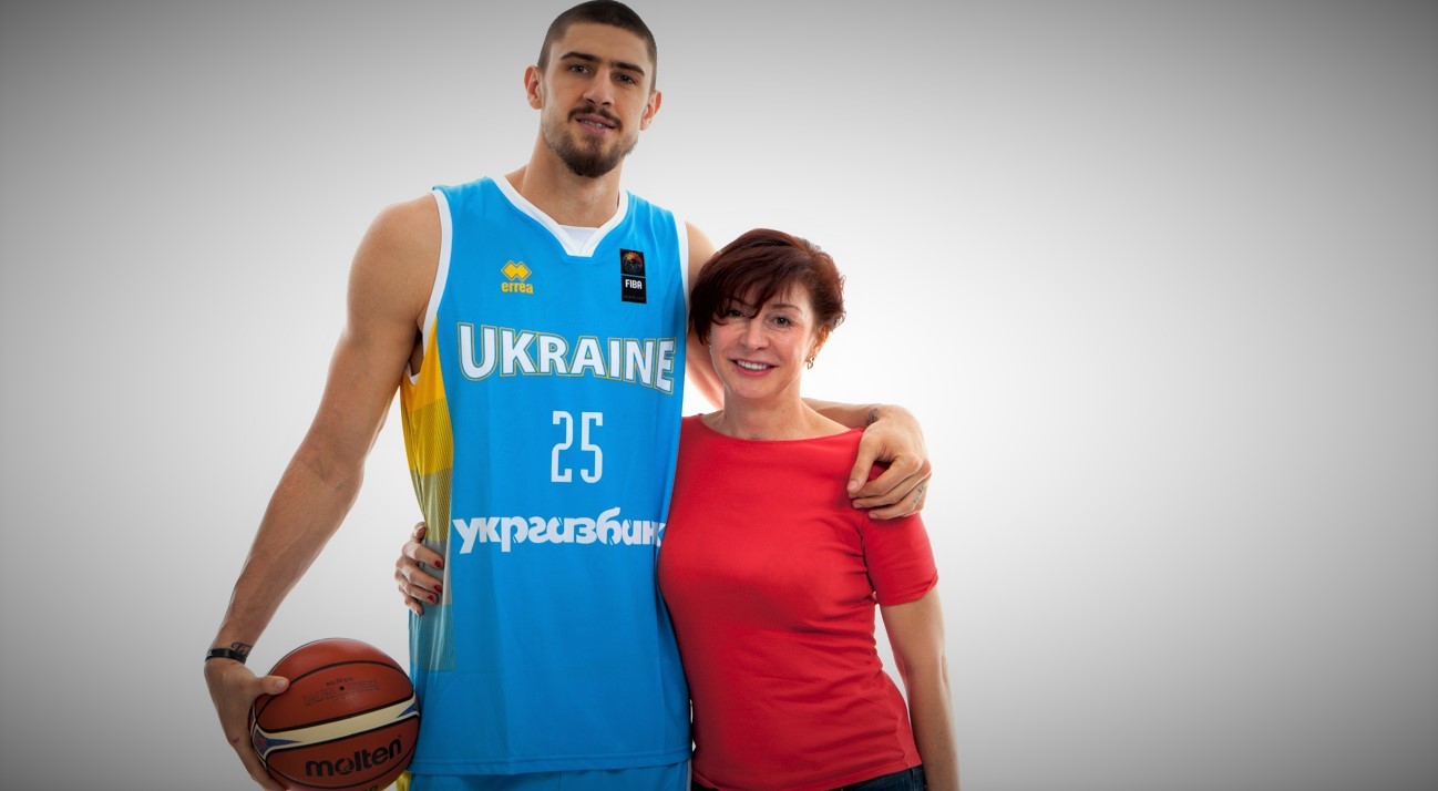 Юлія Лень: завжди мріяла побачити гру сина за збірну України