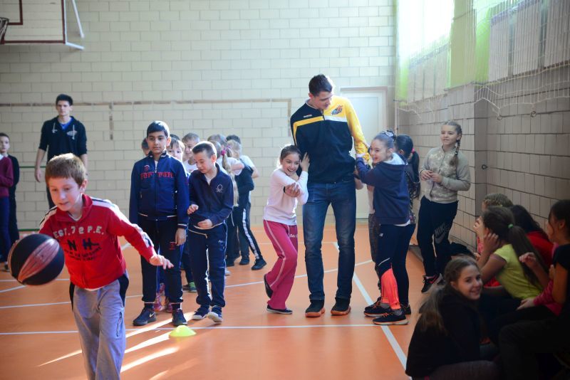 Київ-Баскет: ще більше школярів хочуть грати у баскетбол