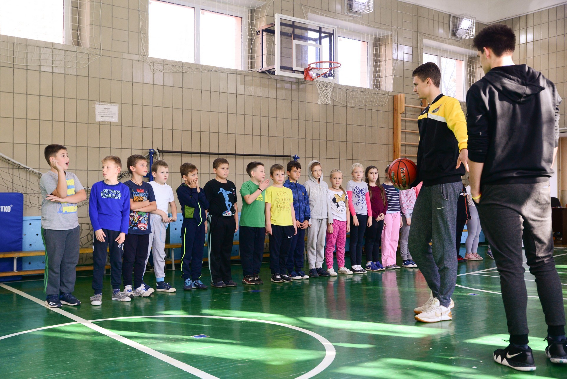 Київ-Баскет провів майстеркласи у школах: фотогалерея