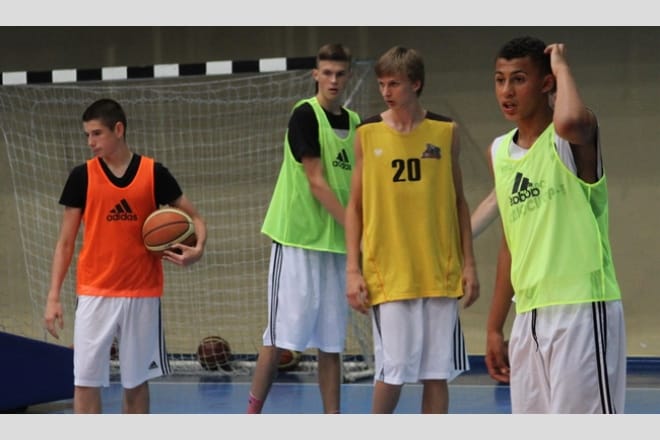 Чоловіча збірна України U16 поїхала до Литви на товариські матчі