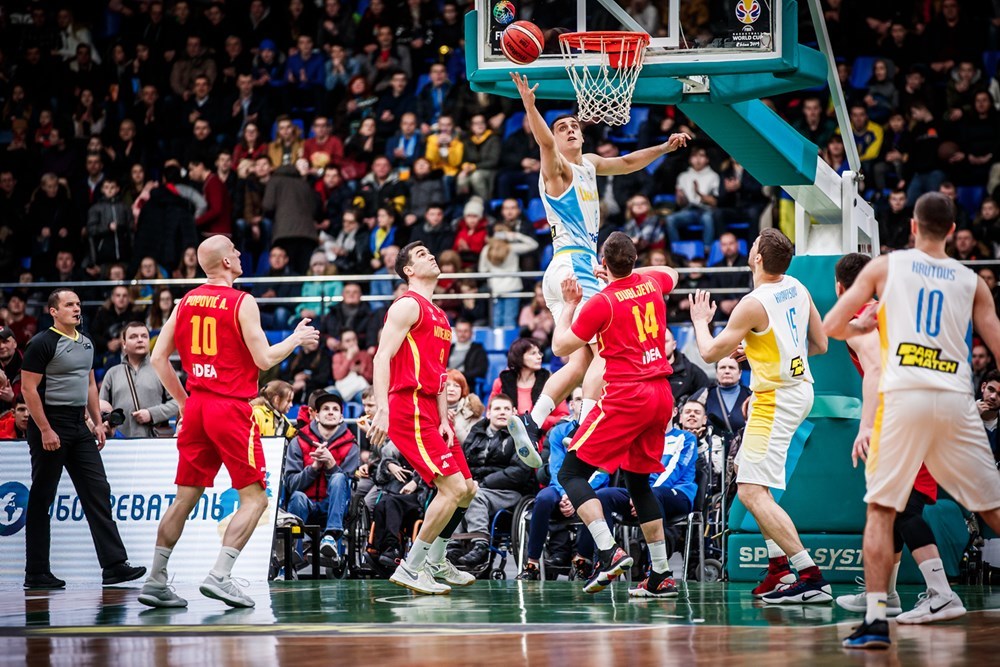 Збірна України програла вдома Чорногорії