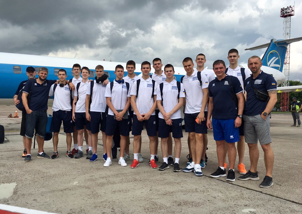 Чоловіча збірна України U-18 відправилась на чемпіонат Європи в Румунію