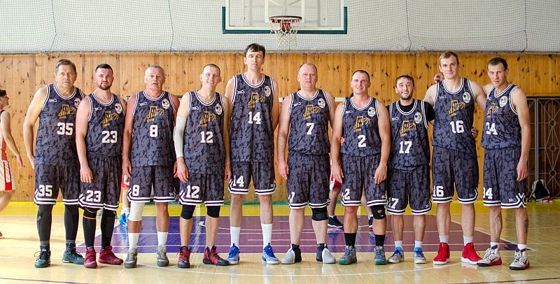 Луцькі ветерани тріумфували в міжнародному баскетбольному турнірі