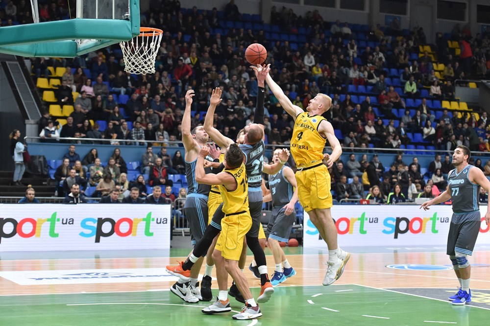 Київ-Баскет та Дніпро відкрили груповий раунд Кубка Європи FIBA: ситуація в групі
