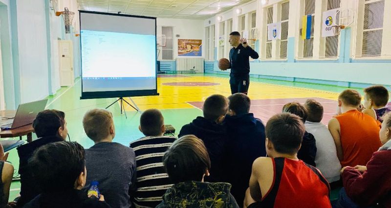 У Рівному відбувся семінар для баскетболістів та тренерів ВЮБЛ