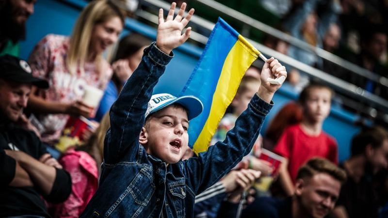 Нарешті дочекалися: вболівальники можуть відвідати матчі збірної України