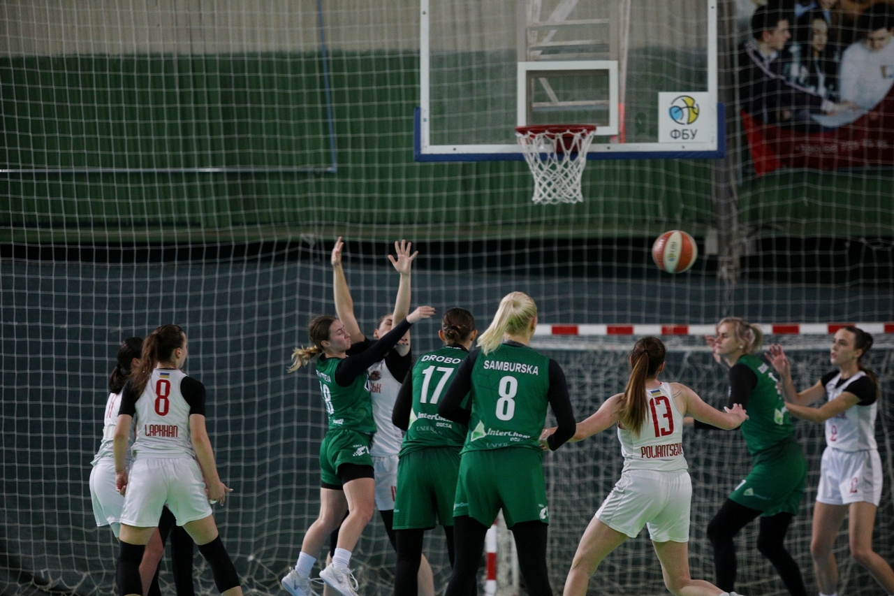 Жіноча Суперліга: Франківськ-Прикарпаття здобув непросту перемогу над ІнтерХімом