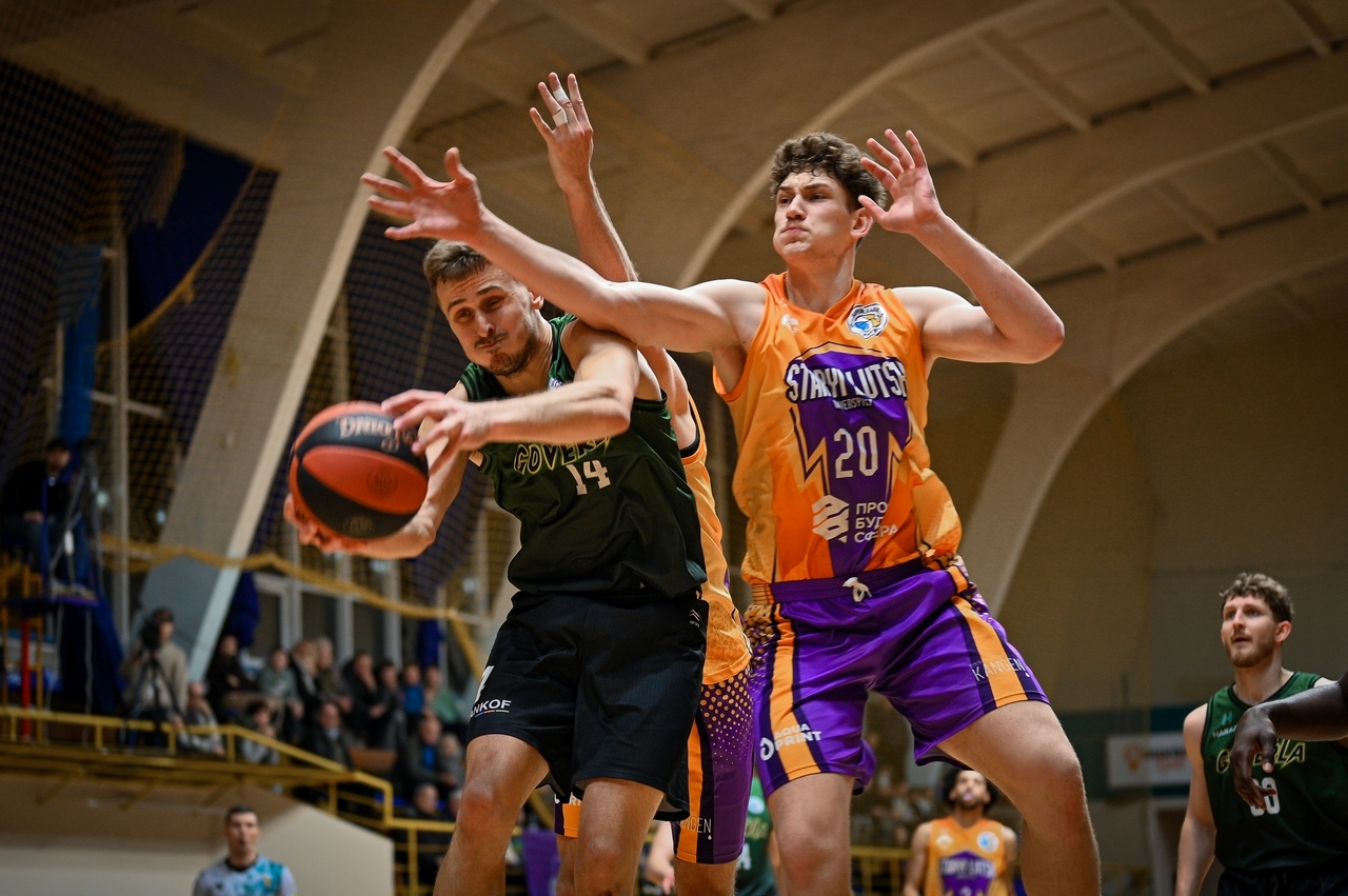 Прикарпаття-Говерла в овертаймі вирвала перемогу у Старого Луцька: фотогалерея