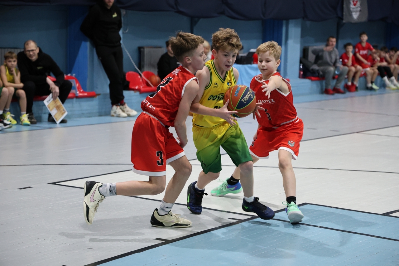 ВЮБЛ серед юнаків 2014 року: завершився перший етап