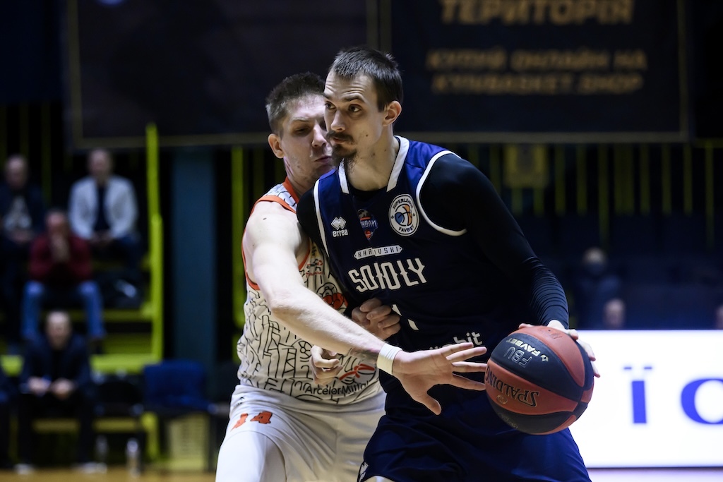 Кубок України: Харківські Соколи вирвали перемогу в Кривбаса та вийшли в чвертьфінал