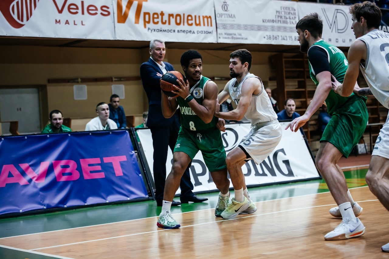 Запоріжжя подолав Ніко-Баскет на шляху до чвертьфіналу Кубка України