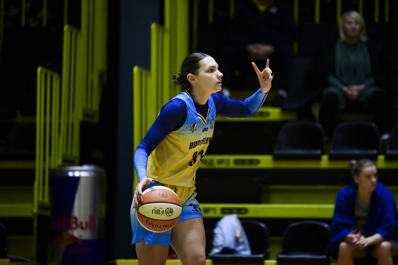 Будівельник вдруге обіграв Франківськ-Прикарпаття і здобув десяту перемогу в жіночій Суперлізі