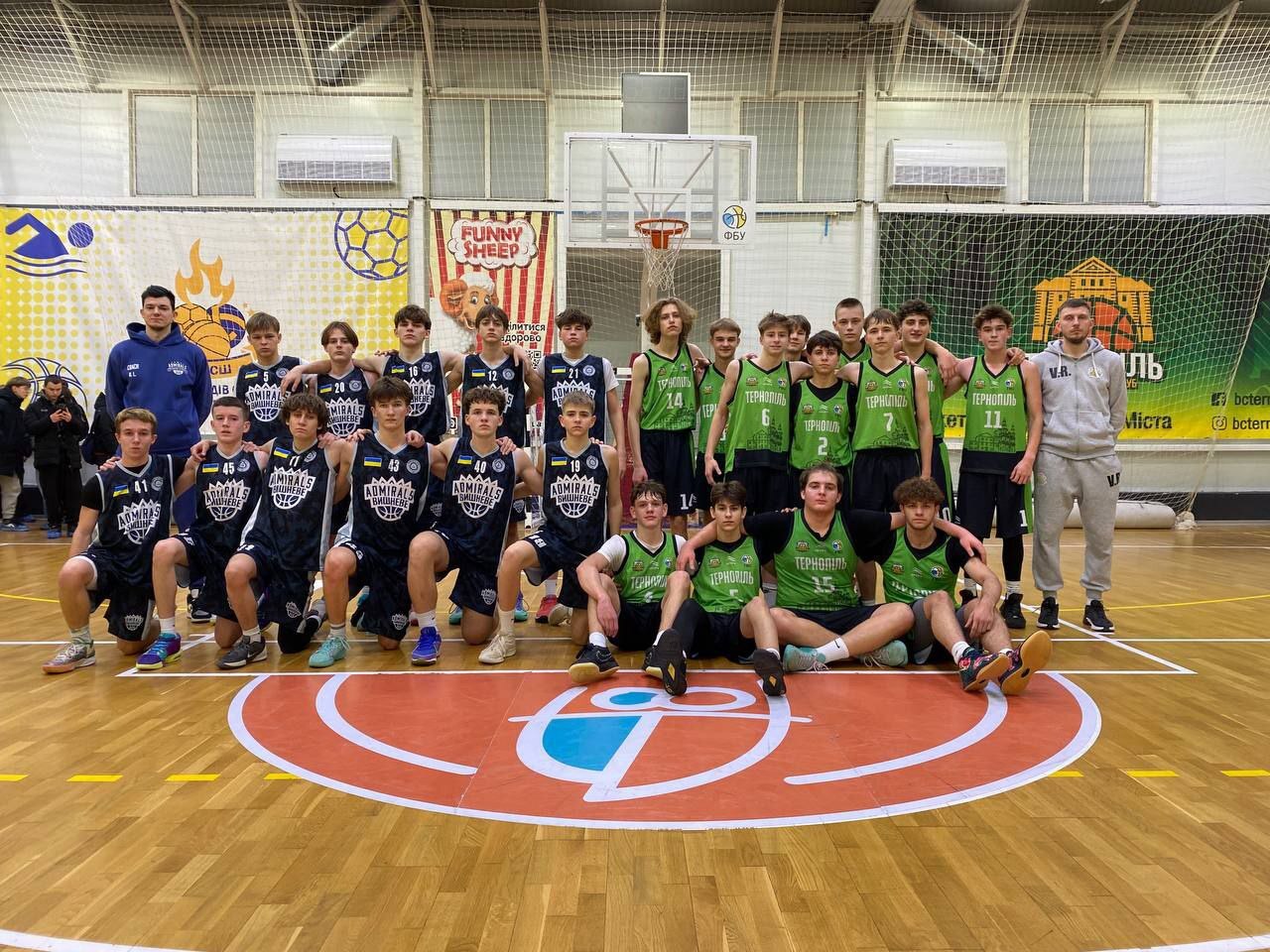 ВЮБЛ серед юнаків 2010 року: команда ДЮСШ-1 Чернівців виграла тур у Тернополі