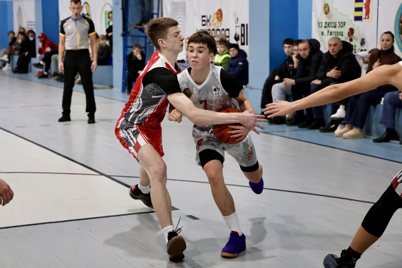 Ужгород обіграв Рівне-2 у Першій лізі: фотогалерея