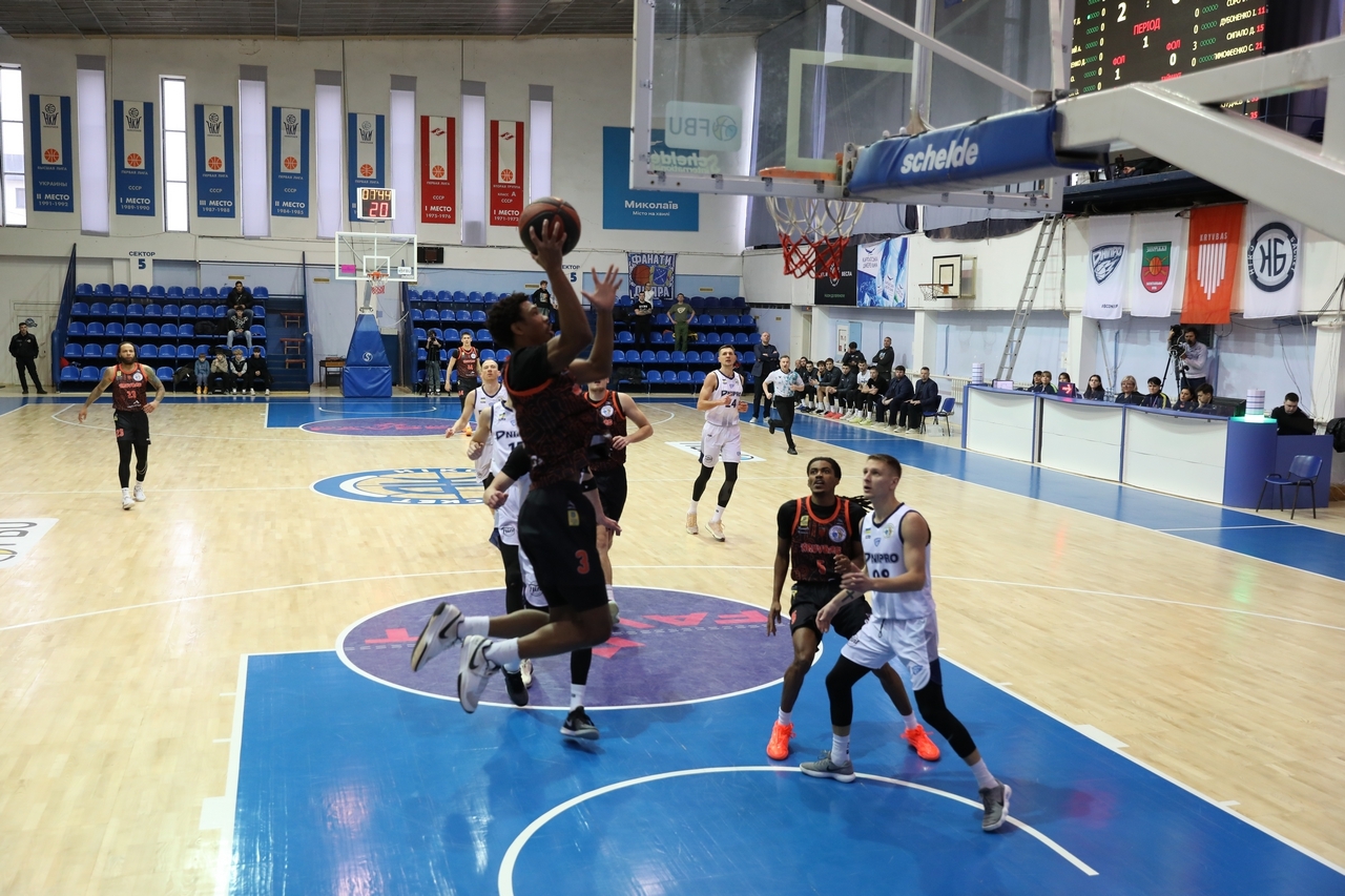 Київ-Баскет обіграв Рівне, перемоги Дніпра та Запоріжжя у Миколаєві: хайлайти Суперліги Favbet 21 грудня
