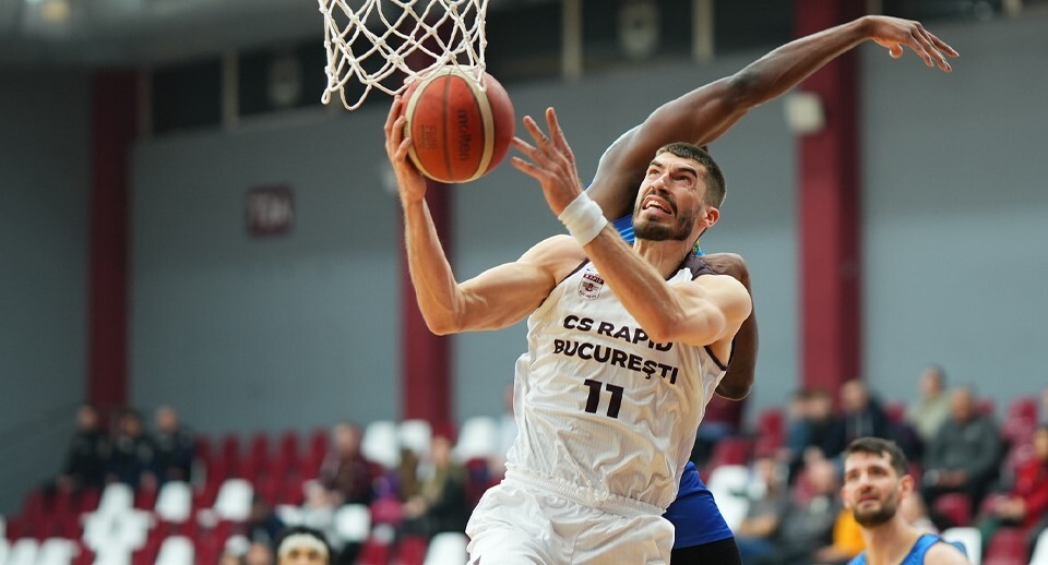 Українці за кордоном: Липовий набрав 19 очок у Румунії, у Сидорова 8 передач в Кубку Латвії