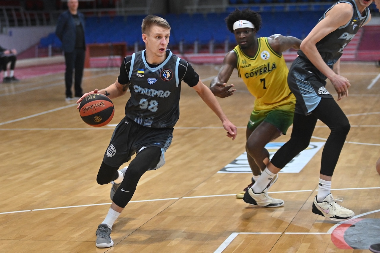 Дніпро впевнено переміг Прикарпаття-Говерлу в Запоріжжі