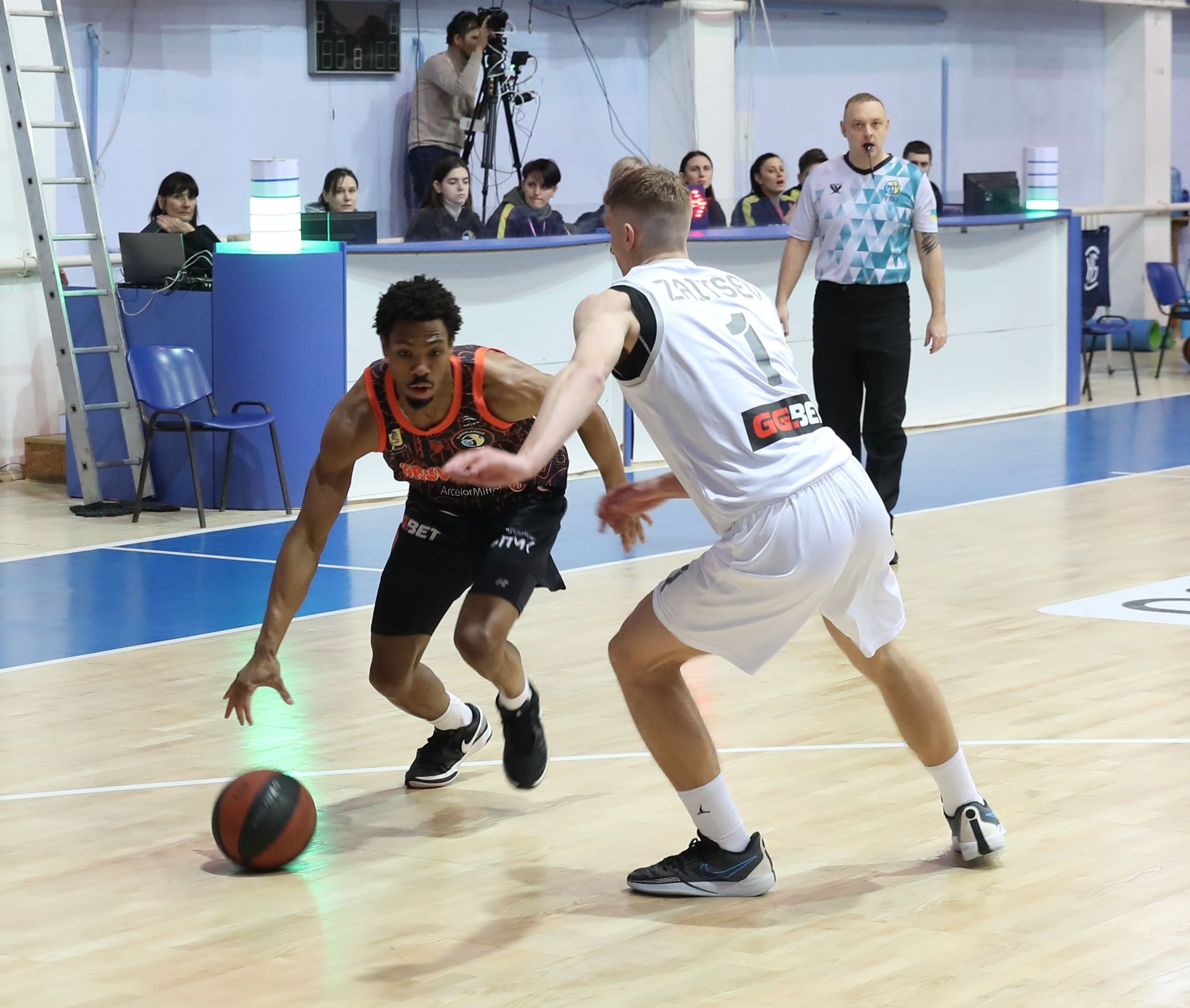 Ніко-Баскет вдома поступився Кривбасу: фотогалерея матчу