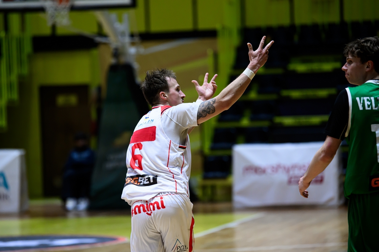 Рівне обіграло Запоріжжя у столичному турі: фотогалерея