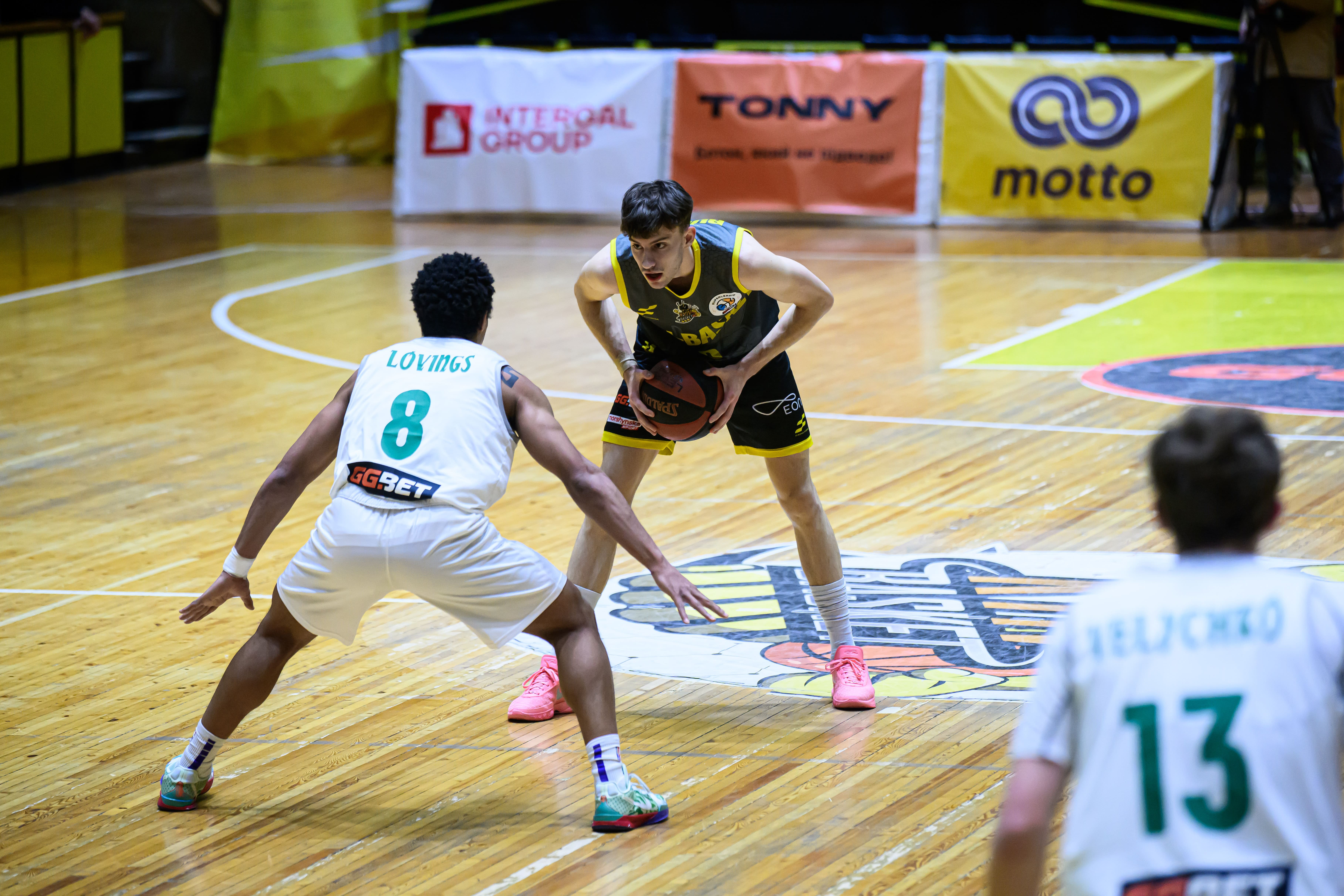 Київ-Баскет переміг Запоріжжя у столичному матчі: фотогалерея