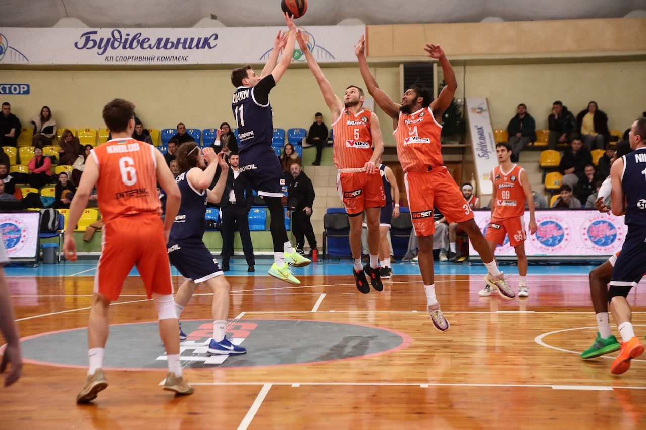 Харківські Соколи вдруге в сезоні перемогли Черкаських Мавп: фотогалерея