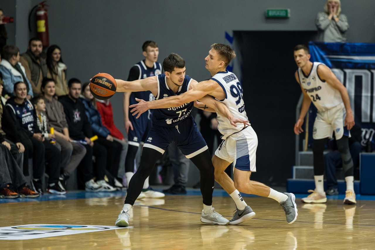 Перед матчем Дніпро — Харківські Соколи: цифри та ключові показники команд