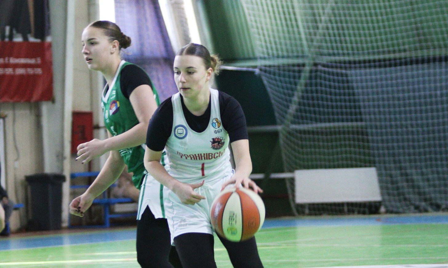 Жіноча Вища ліга: Рівне та Франківськ-КНУВС одержали перемоги