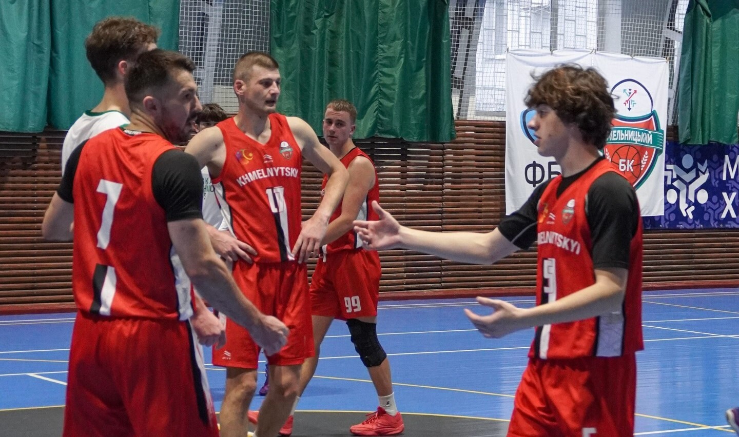 Перша ліга: відеотрансляція матчів 1 лютого