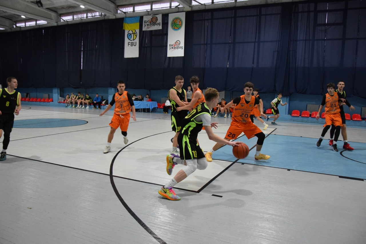 ВЮБЛ серед юнаків 2010 року: матчами в Ужгороді стартував третій етап