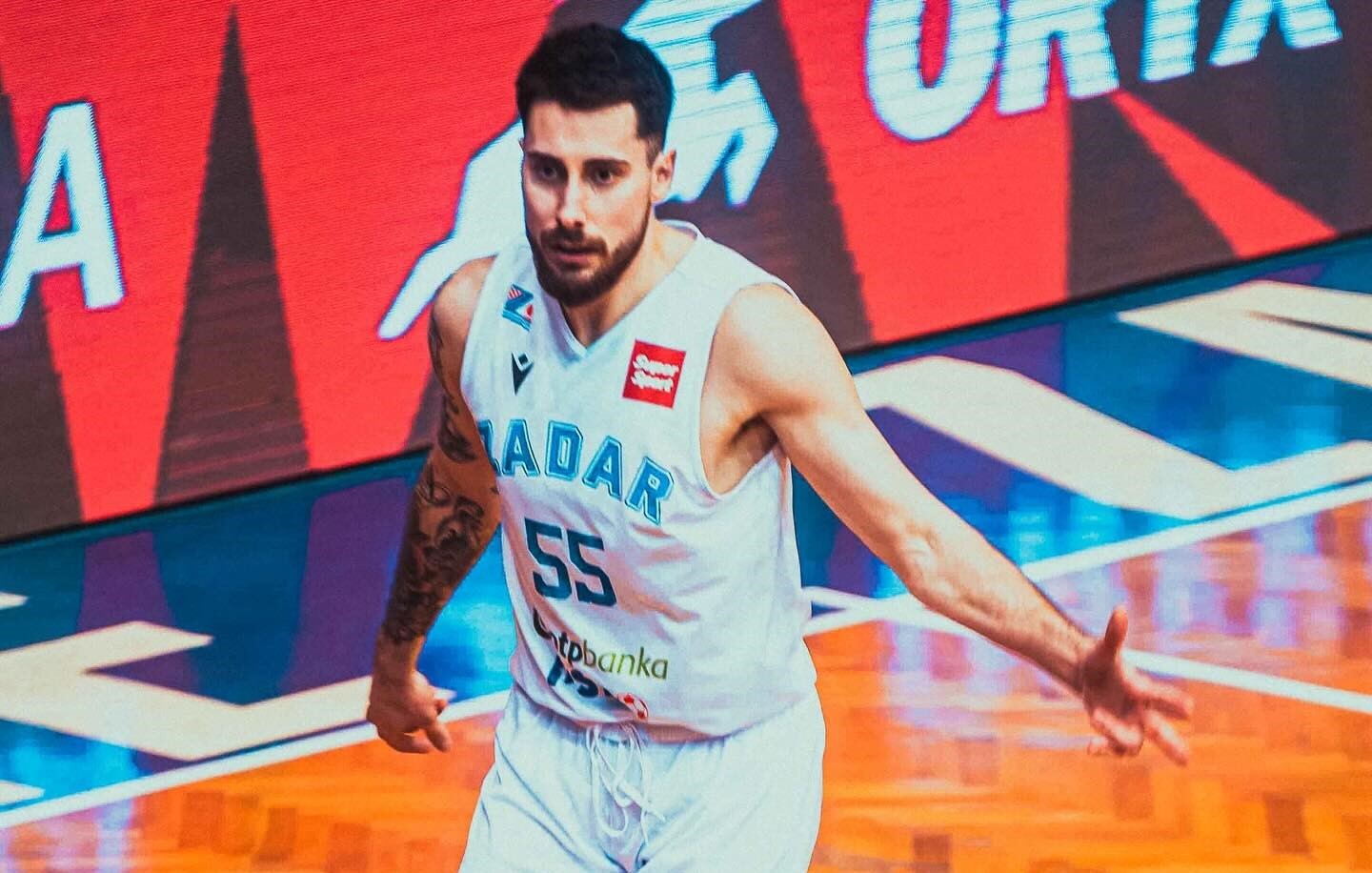 Українці за кордоном: Ткаченко зіграв 19 хвилин у Хорватії, Лень набрав 12 очок в Іспанії