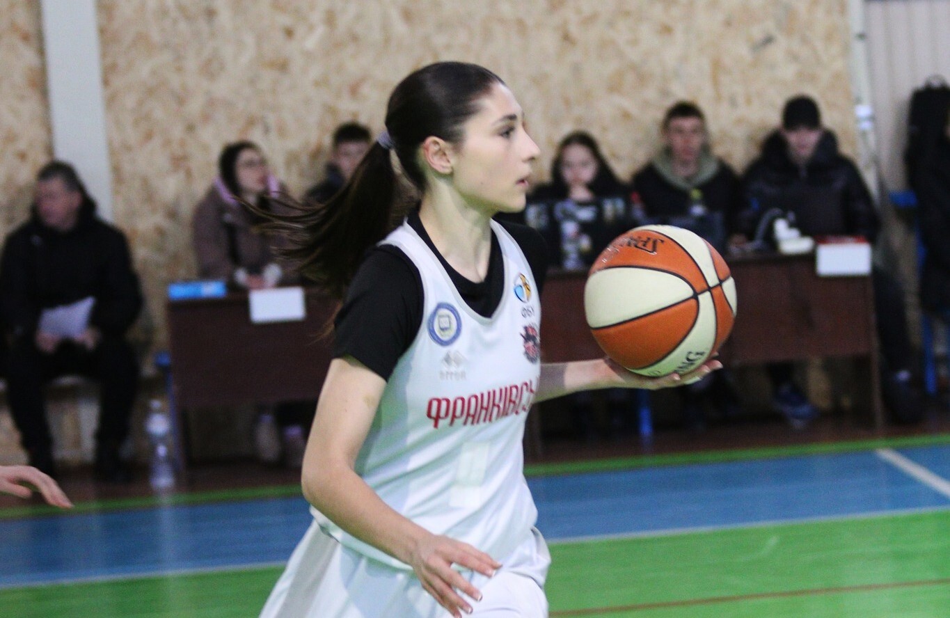 Жіноча Вища ліга: відеотрансляція матчів 10 лютого