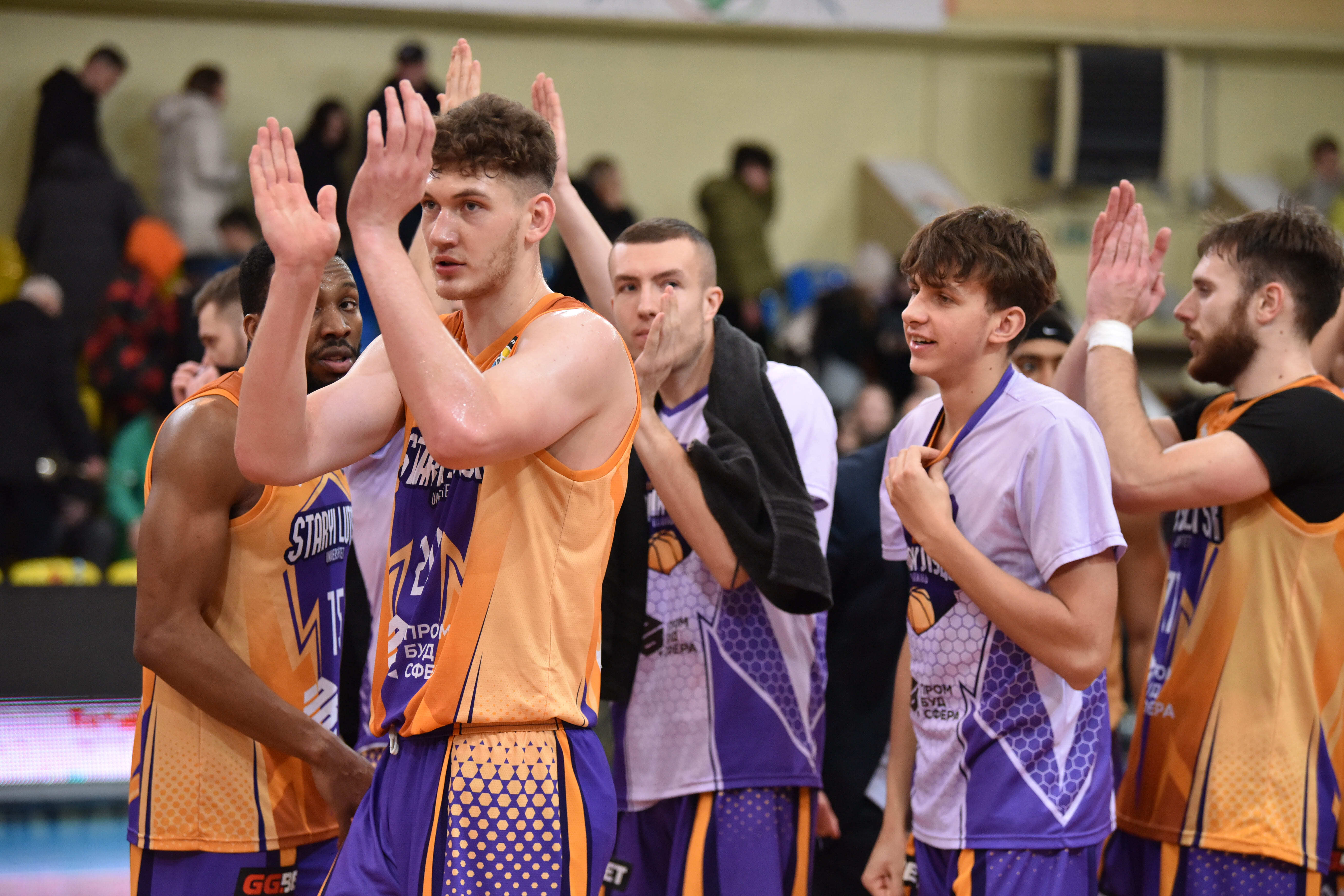 Старий Луцьк наблизився до зони плейоф: турнірна таблиця Суперліги GGBET