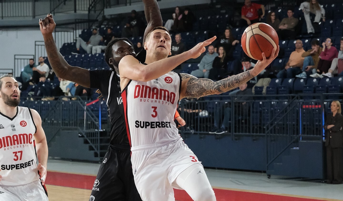 Українці за кордоном: Бобров набрав 5 очок проти команди Єврокубку