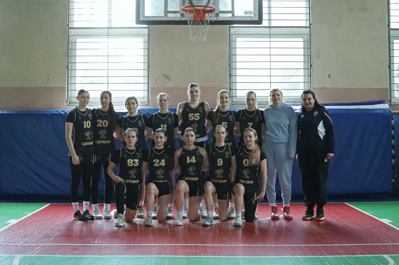 Жіноча Вища ліга: МОБІ-СДЮСШОР сильніше за Козачку