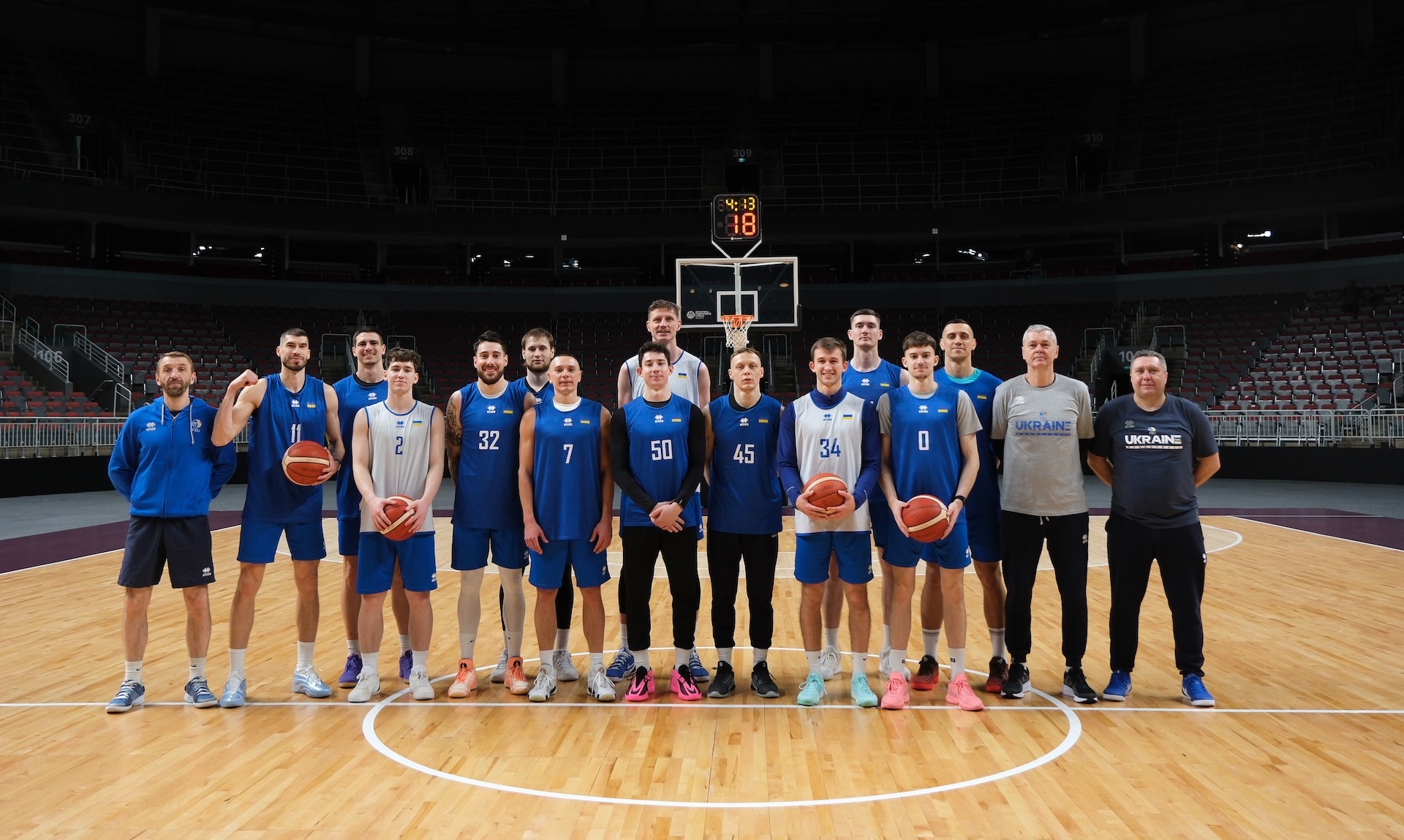 Збірна України розпочала підготовку до матчів проти Іспанії