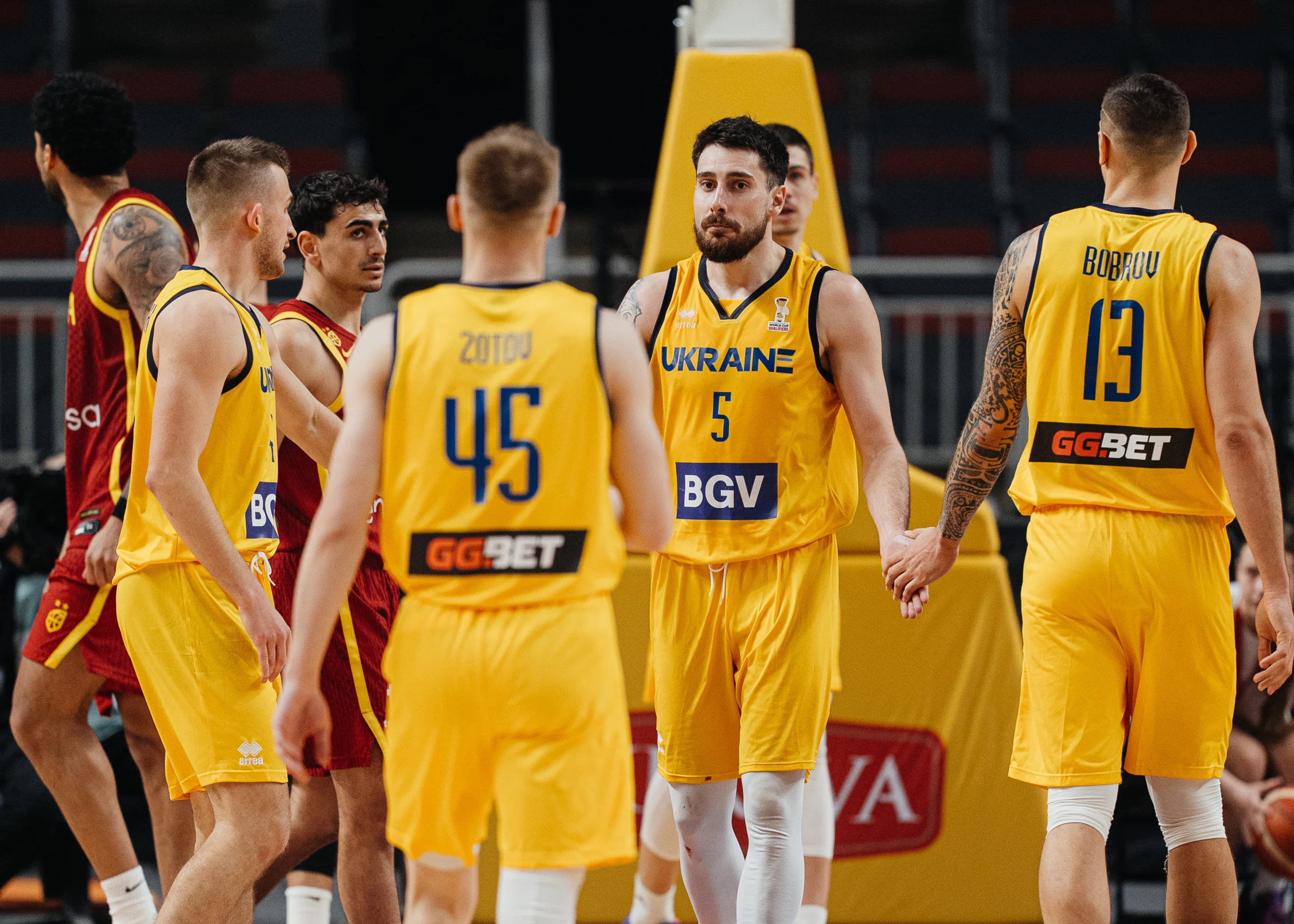 Збірна України прибула в Ов’єдо на другий матч проти Іспанії 