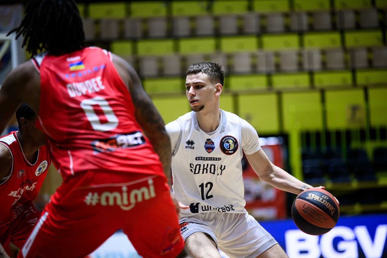 Харківські Соколи впевнено перемогли Рівне в Києві