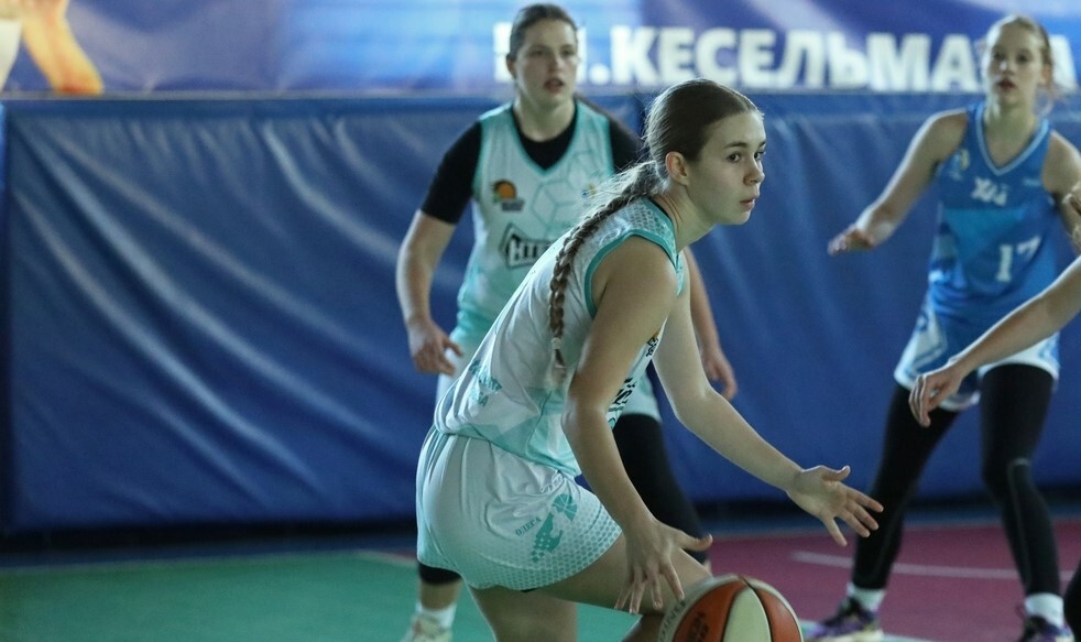 Жіноча Вища ліга: Франківськ-КНУВС обіграв СДЮСШОР-4, КІВС-СКІФ здолав ІнтерХім-2